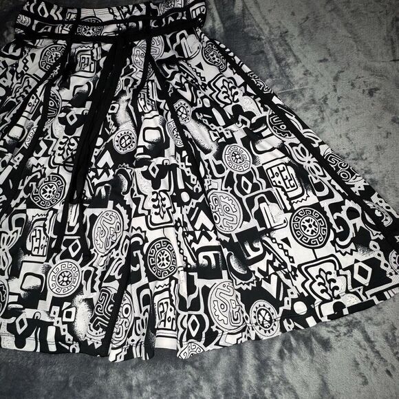 Lapis Skirt Sz M Women's White Black Print A-Line Full Pull On  Stretch Comfort - Picture 4 of 12
